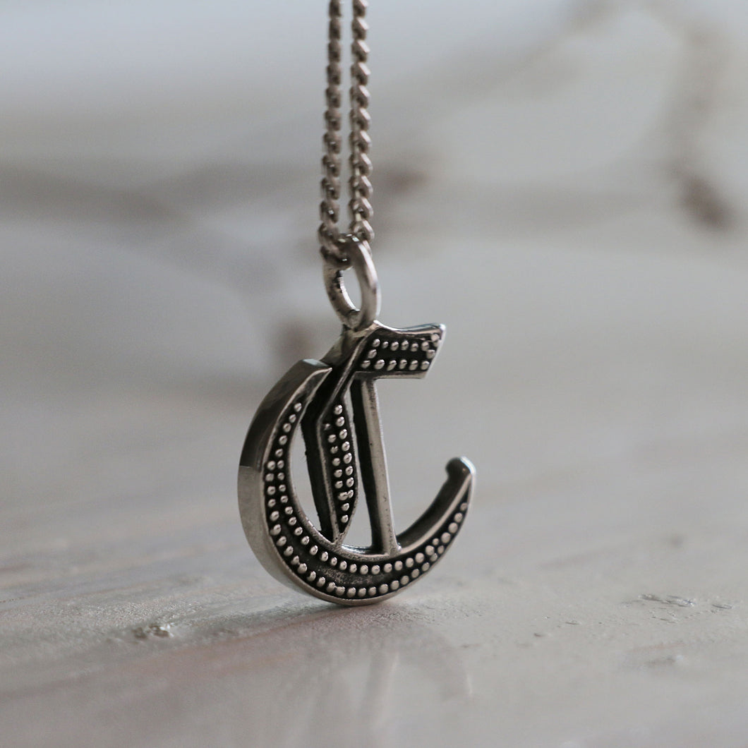 C alphabet gothic pendant necklace sterling silver 925 Biker old english A-Z Initial Letters