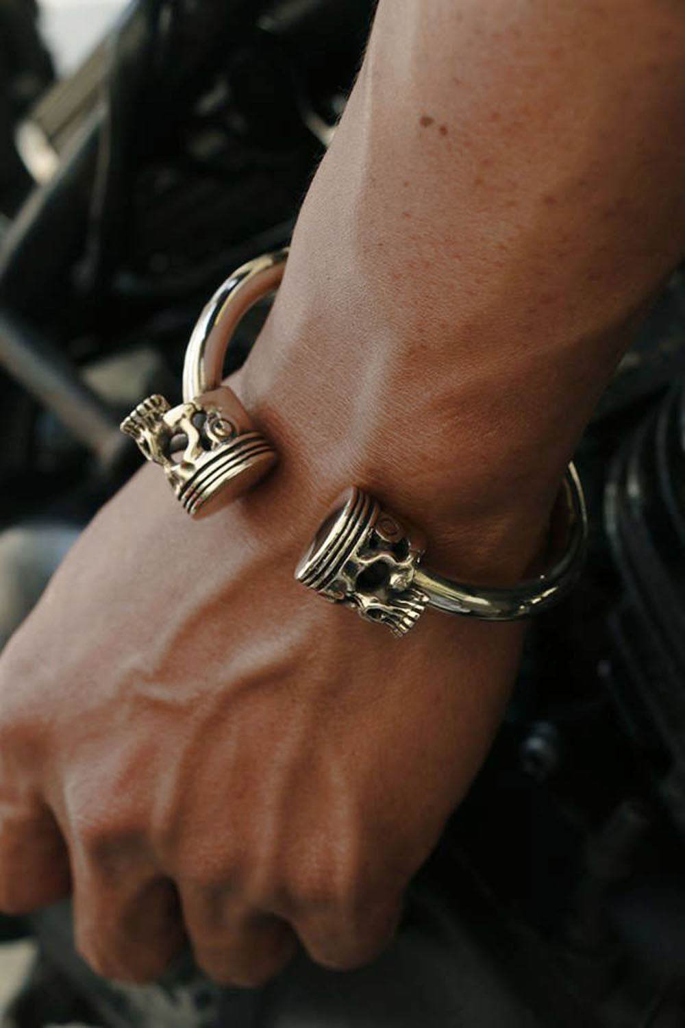 Bracelets Bangle skull Biker Bangle piston Silver Heavy Men's Punk Rock Gothic