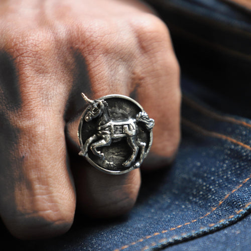 carousel horse ring for men made of sterling silver 925 Minimal style