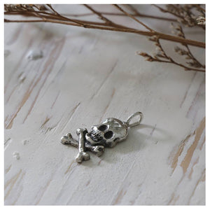 skull crossbones Pendant Necklace sterling silver 925 biker Vintage handmade tiny gift her