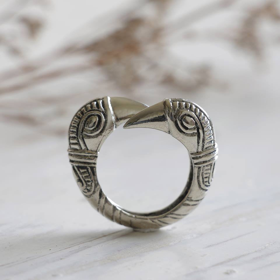 VIKING RAVEN RING Sterling silver Scandinavian Jewelry Crow Mammen Art Style Pagan Norse