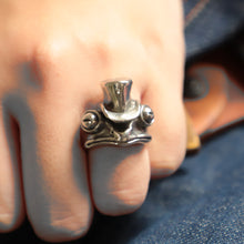 magician frog ring for man made of sterling silver 925 boho style