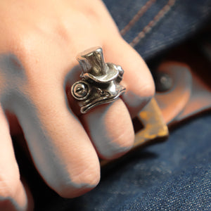 magician frog ring for man made of sterling silver 925 boho style