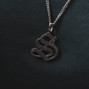alphabet S pendant necklace for men made of sterling silver 925 gothic style